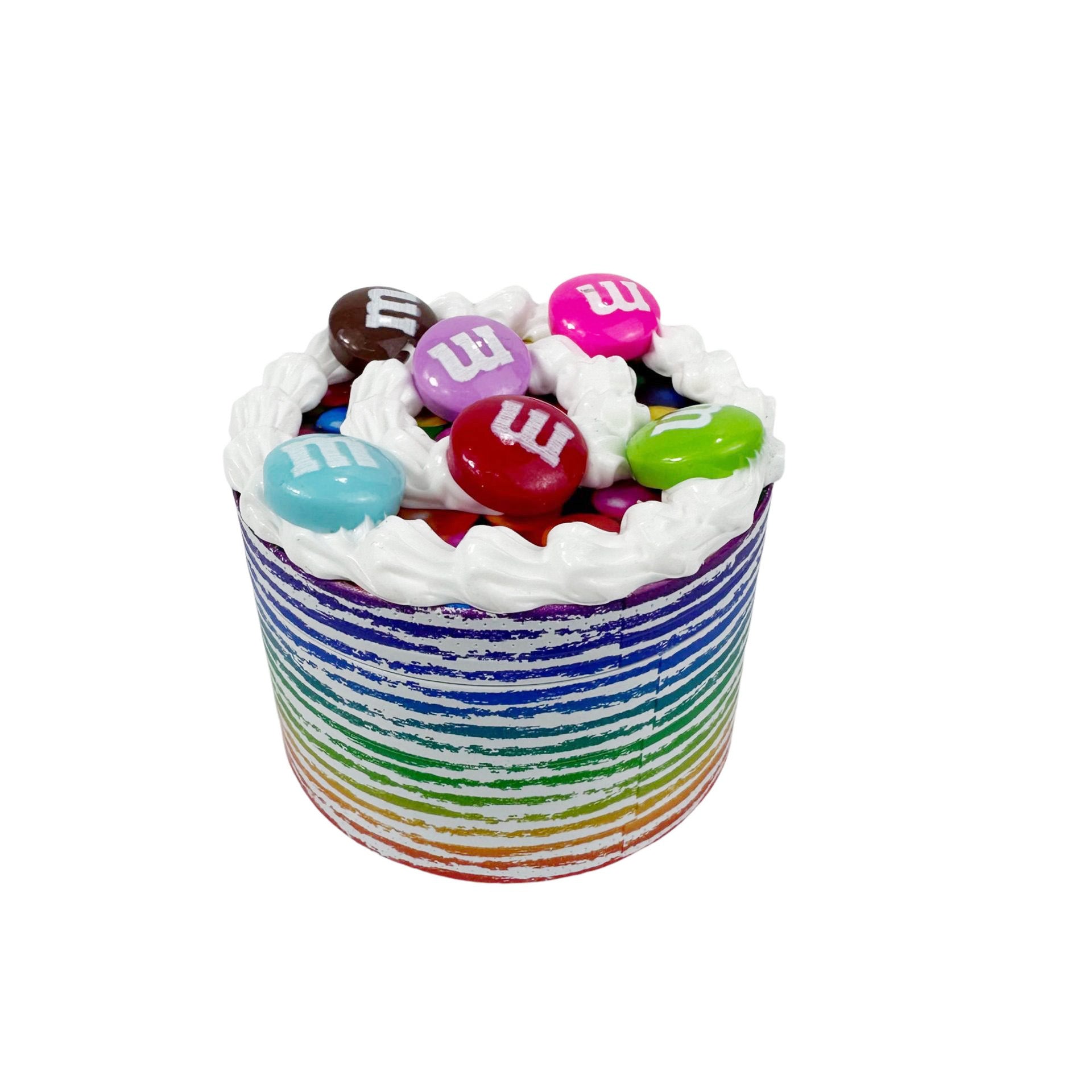 Zinc Alloy Birthday Cake Shape